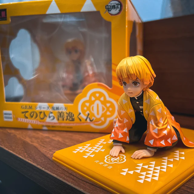 Demon-Slayer-Megahouse-Palmate-Figure-Zenitsu-2